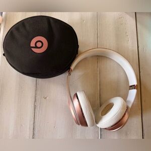 Beats by Dr Dre Solo 3 On-Ear Wireless Headphone [ Rose Gold ]